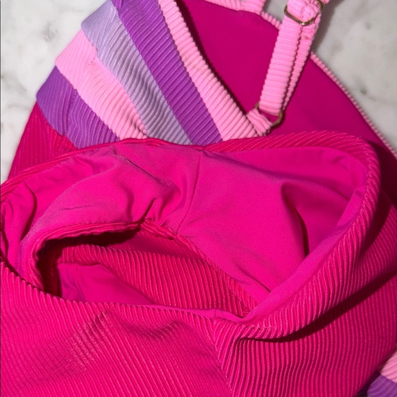 Beach Riot Little Jessa One Piece Raspberry Colorblock 3/4Y - Picture 6 of 9